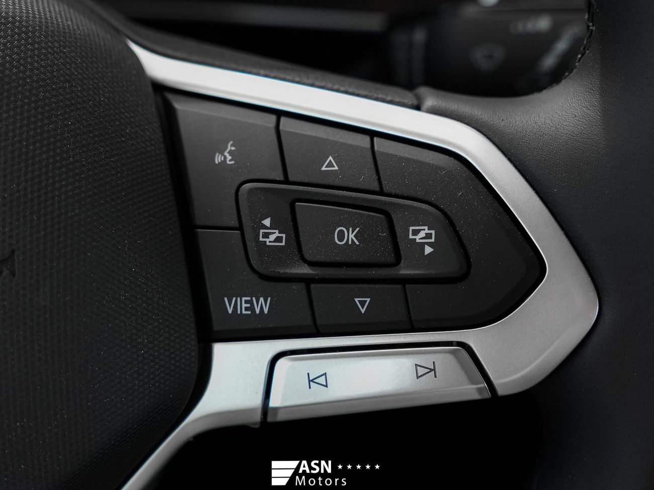 فولكس واجن ثارو XR 300 TSI 2026 (Export Price)