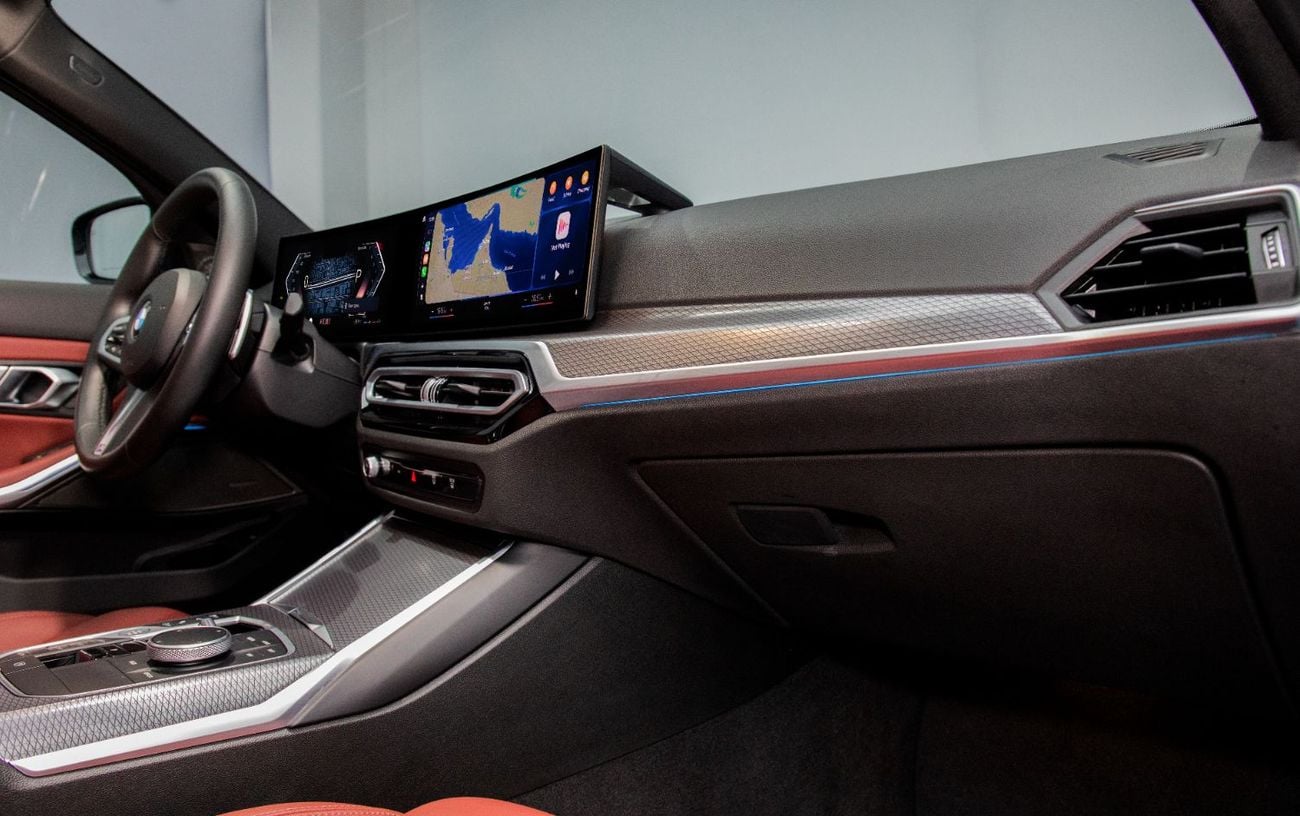 BMW 330i M SPORT