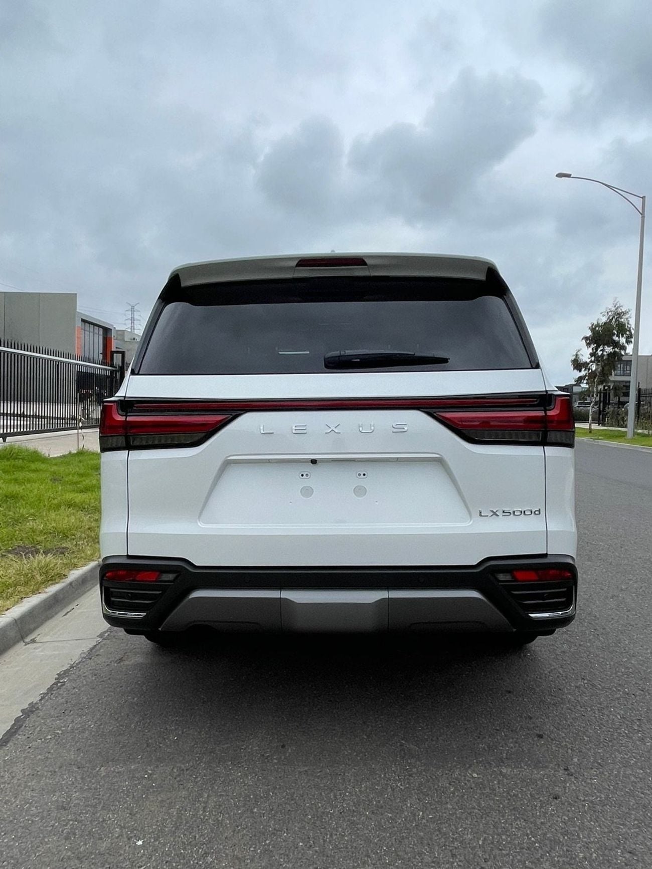 لكزس LX 500