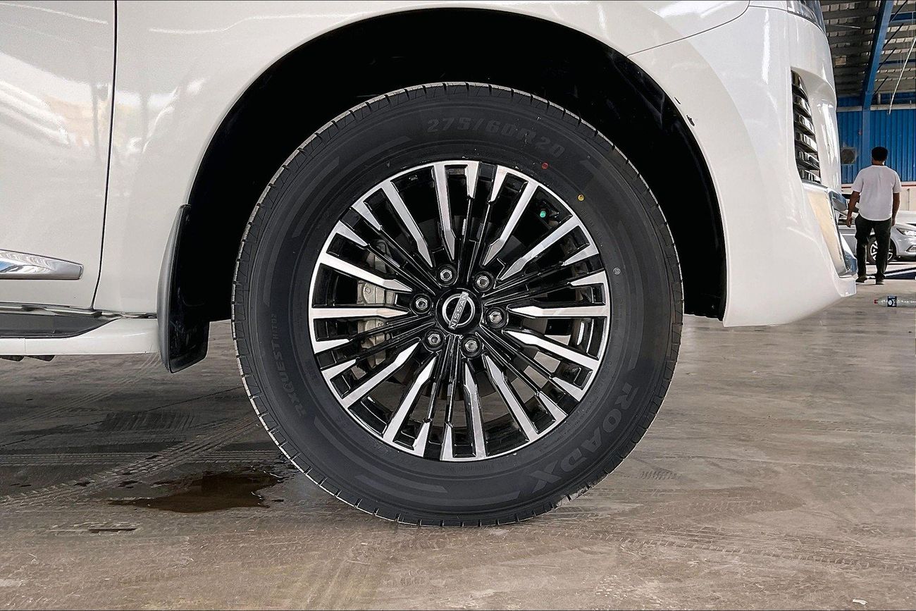 نيسان باترول SE Platinum City | شامل الضمان | 0 ﺪﻔﻋﺓ ﺃﻮﻟﻯ