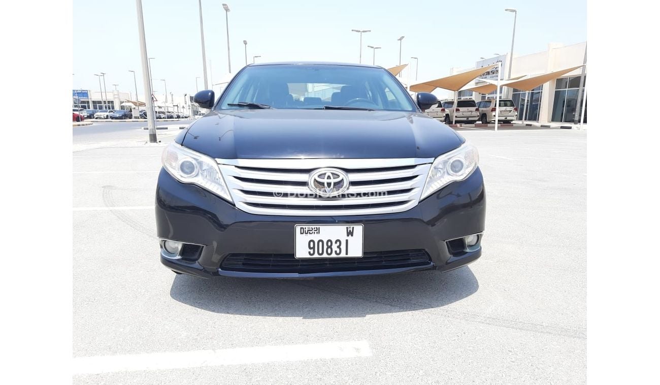 Toyota Avalon Toyota avalon 2011 limetd full options