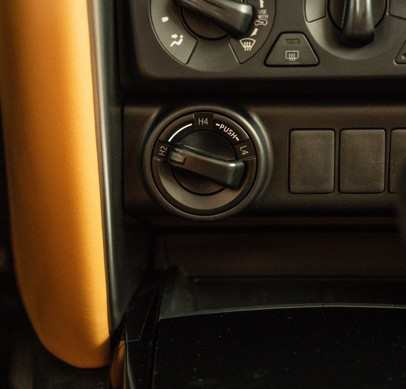 تويوتا فورتونر Fortuner 2.4 Diesel || 2026