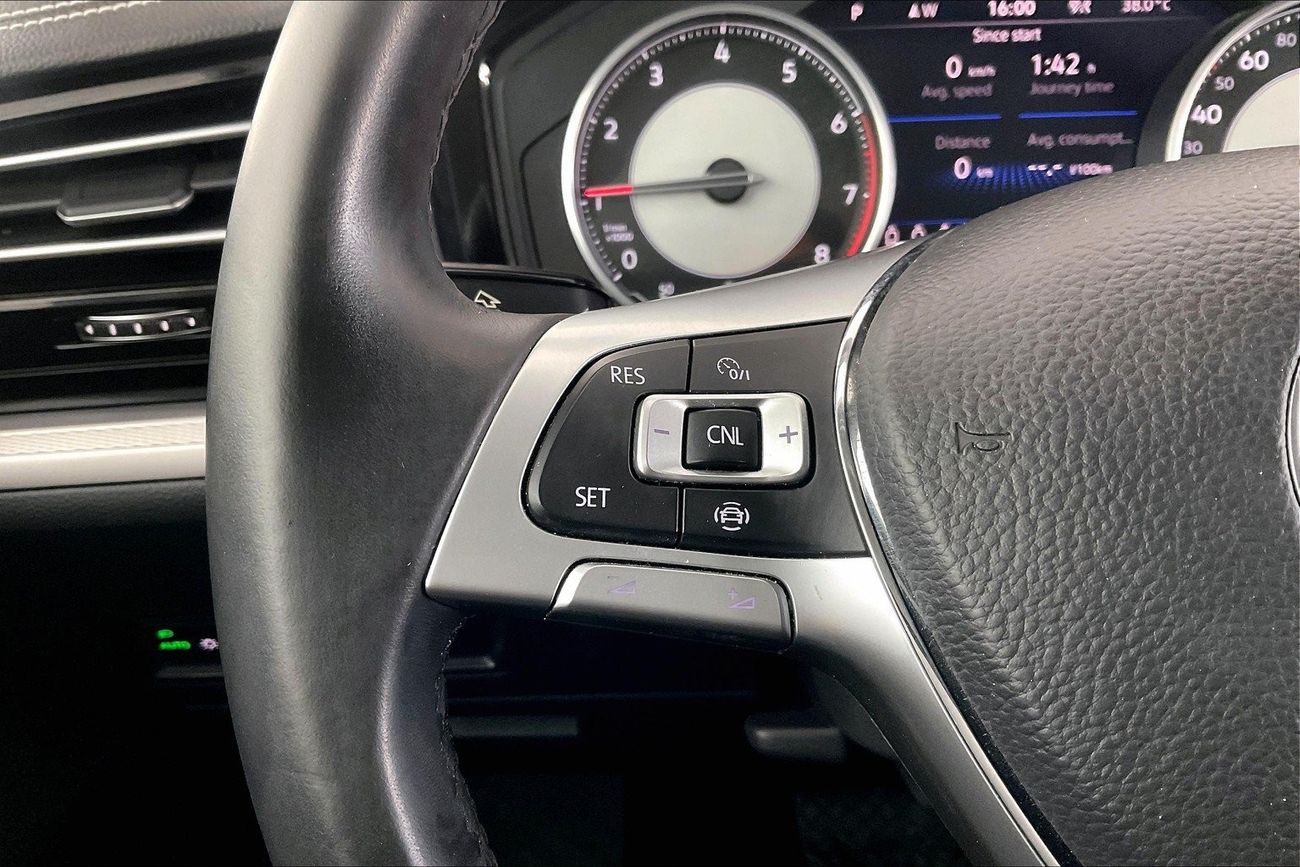 Volkswagen Touareg Trendline | Guaranteed Warranty | 0 Down Payment