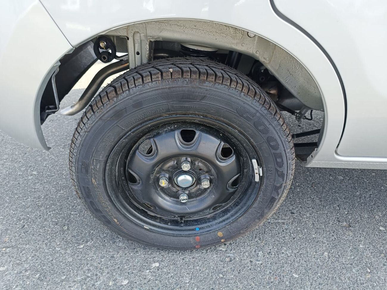 Suzuki Alto 0.8L PETROL / 13" TYRE / FRONT A/C / Brand New Stock 2023 (CODE # ALGLXM)