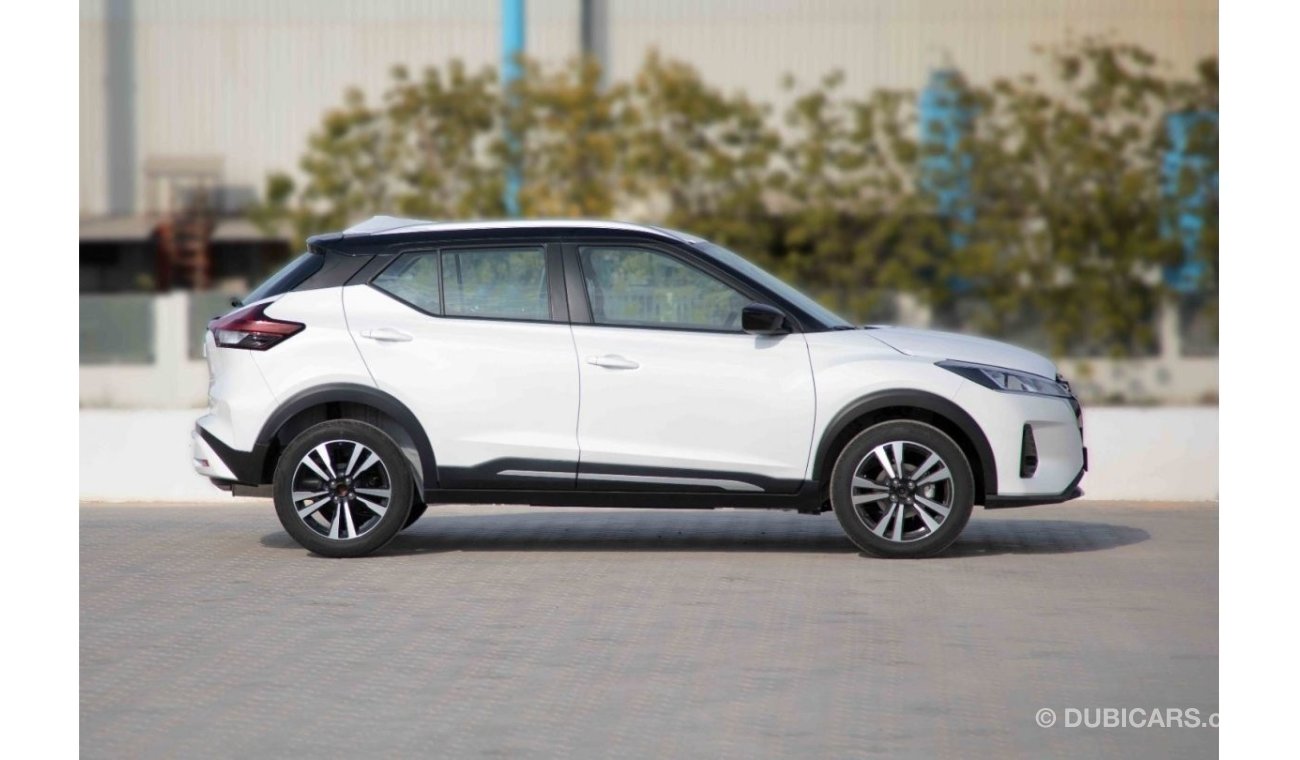 Nissan Kicks 2024 Nissan Kicks 1.6 SV - White Body & Black Roof Inside Black