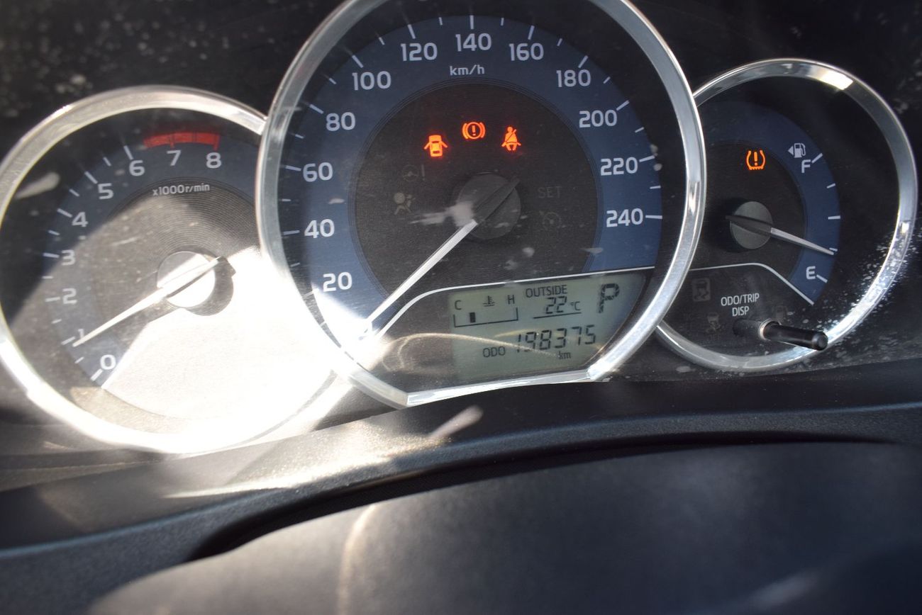 تويوتا كورولا SE 1.6L