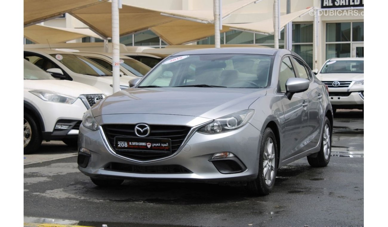 Mazda 3 Mazda 3 2015 GCC in excellent condition without accidents, very clean from inside and outside