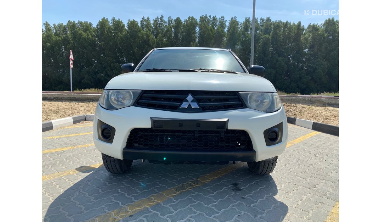 Mitsubishi L200 2013 4x2 Ref#114