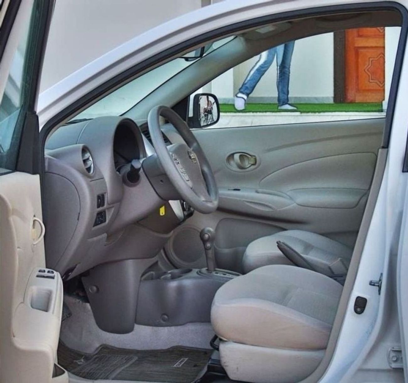 نيسان صني S 1.5L Nissan sunny 1.5L 2020 GCC accident free in excellent condition 535 P.M