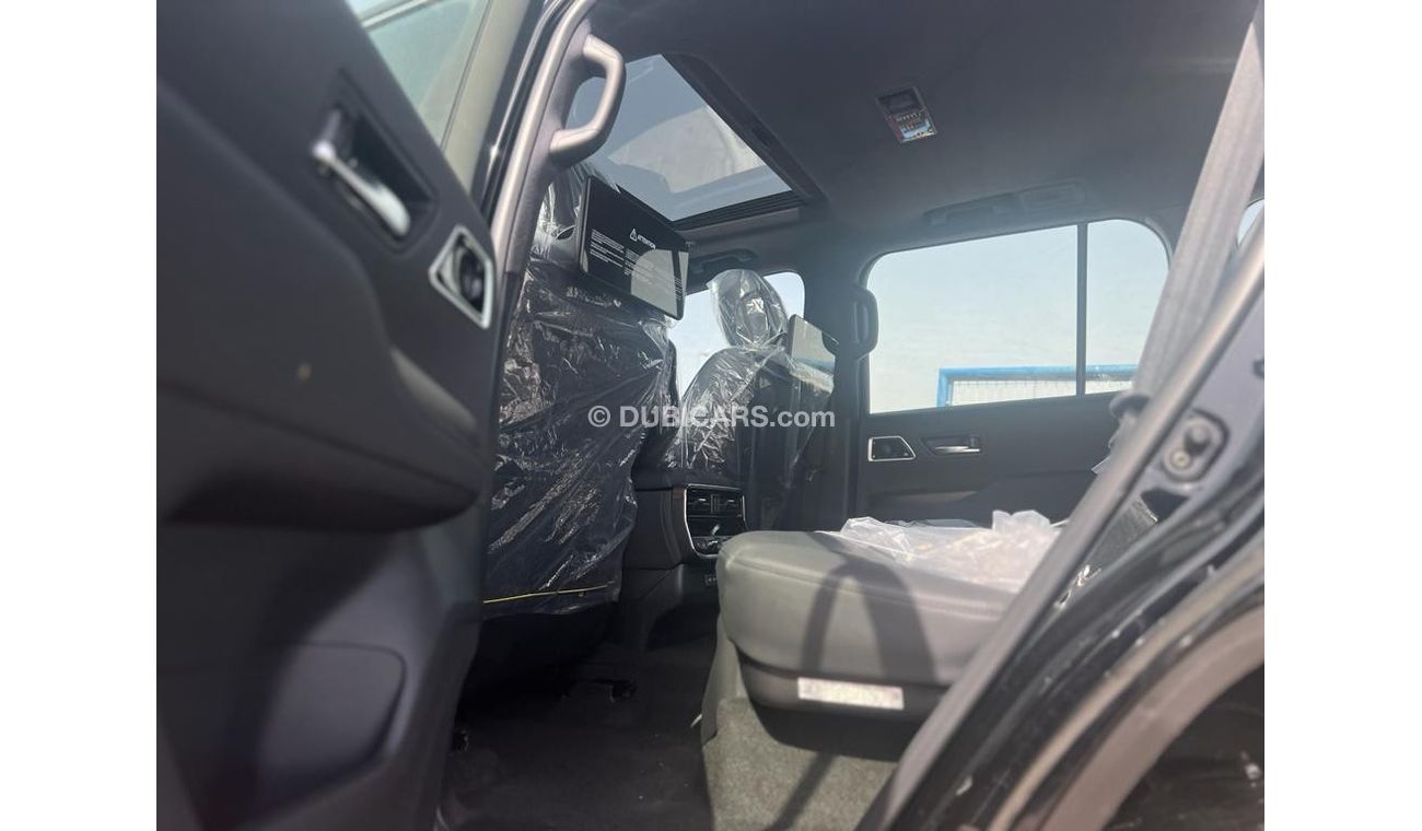 Toyota Land Cruiser February 2023 production  Lc300 3.5L petrol Vx+ 7 seater Euro Spec