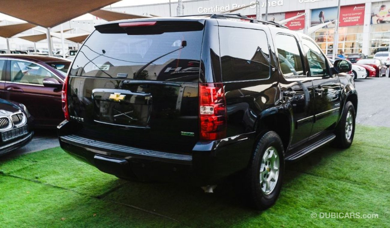 شيفروليه تاهو خليجي موديل 2011 رقم 2 مثبت سرعة تحكم شاشه كاميرا خلفيه جناح خلفي بحالة ممتازة لاتحتاج لأي مصاريف