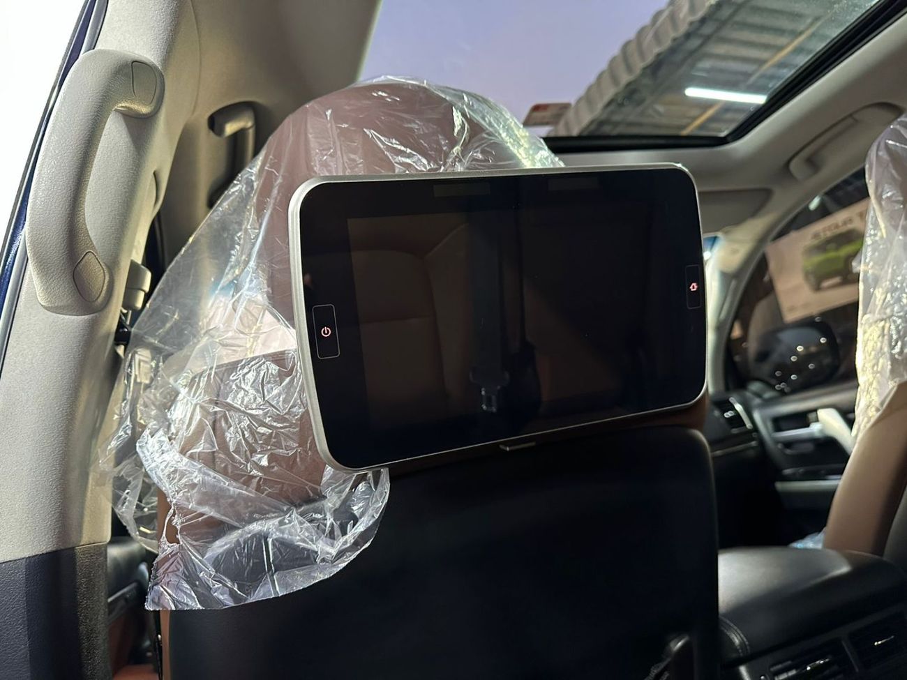 تويوتا لاند كروزر VXR+ 5.7L