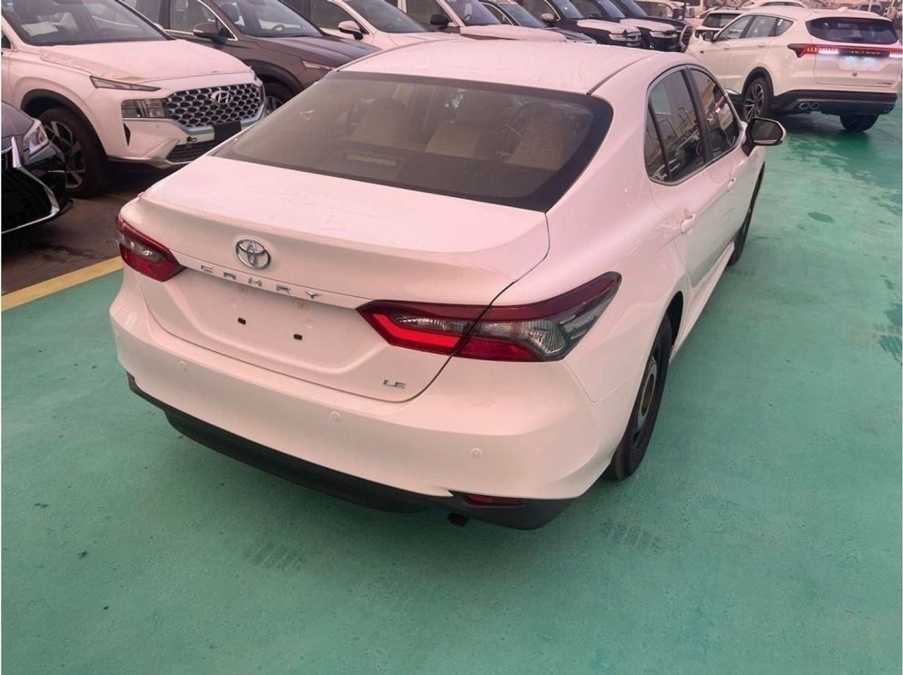 تويوتا كامري 2024 TOYOTA CAMRY V4 LE PETROL AUTOMATIC ZERO KM