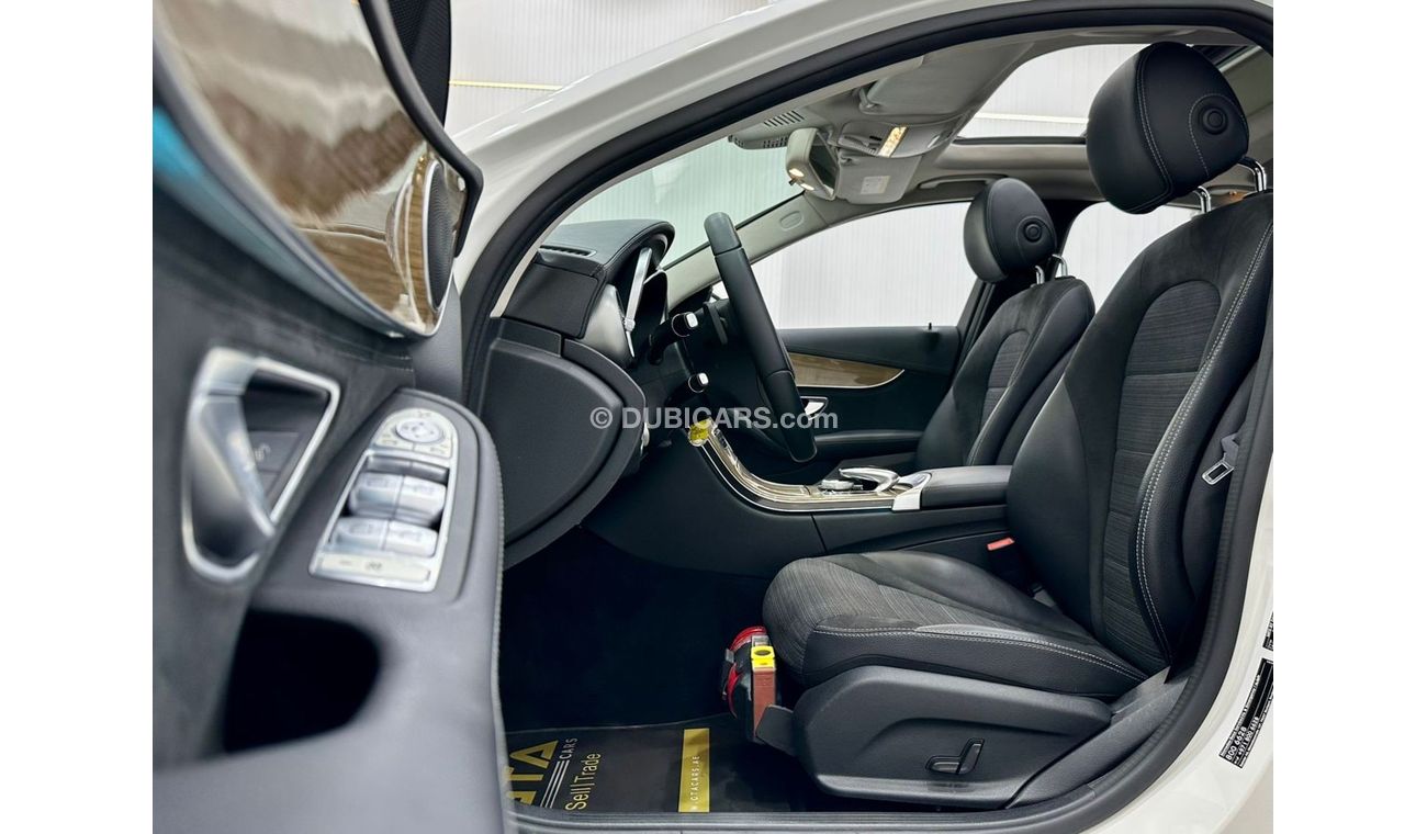 Mercedes-Benz C 200 AMG Pack 2015 Mercedes Benz C200 AMG, Full Mercedes Service History, Full Options, GCC