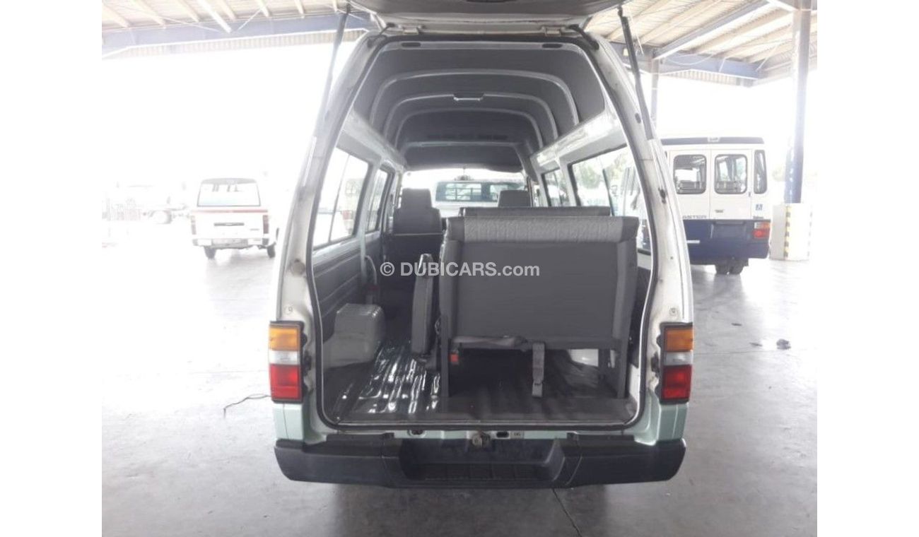 Nissan Caravan Caravan Van RIGHT HAND (Stock no PM 652 )