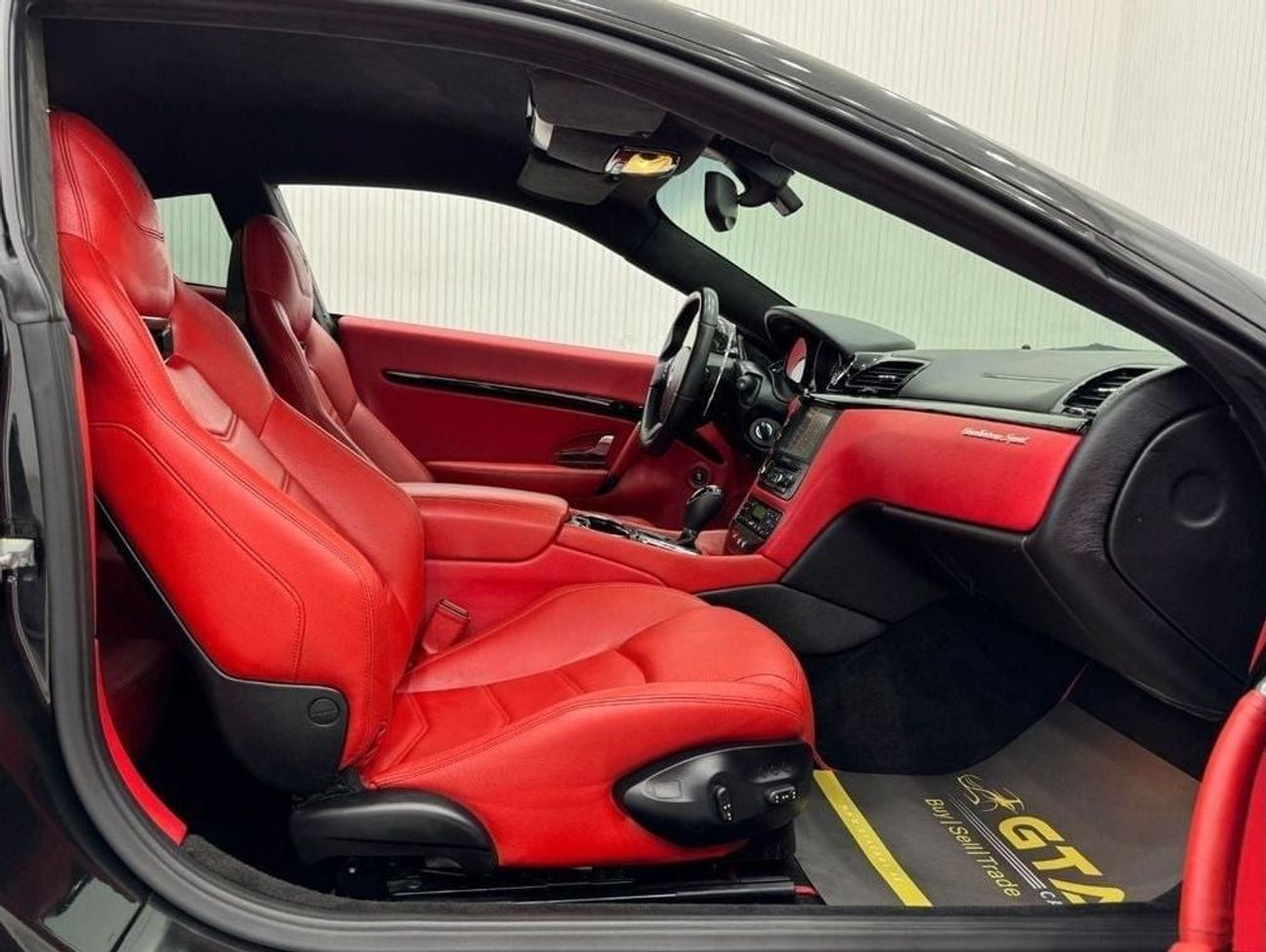 Maserati Granturismo Sport 2016 Maserati Gran Turismo Sport, Service History, Excellent Condition, GCC Specs