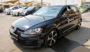 فولكس واجن جولف GTI