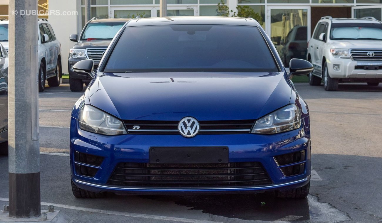 Volkswagen Golf R 4MOTION