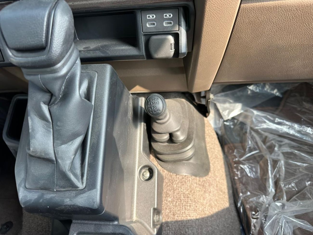 تويوتا لاند كروزر 70 LAND CRUISER LC71-Z 2.8 A/T DSL