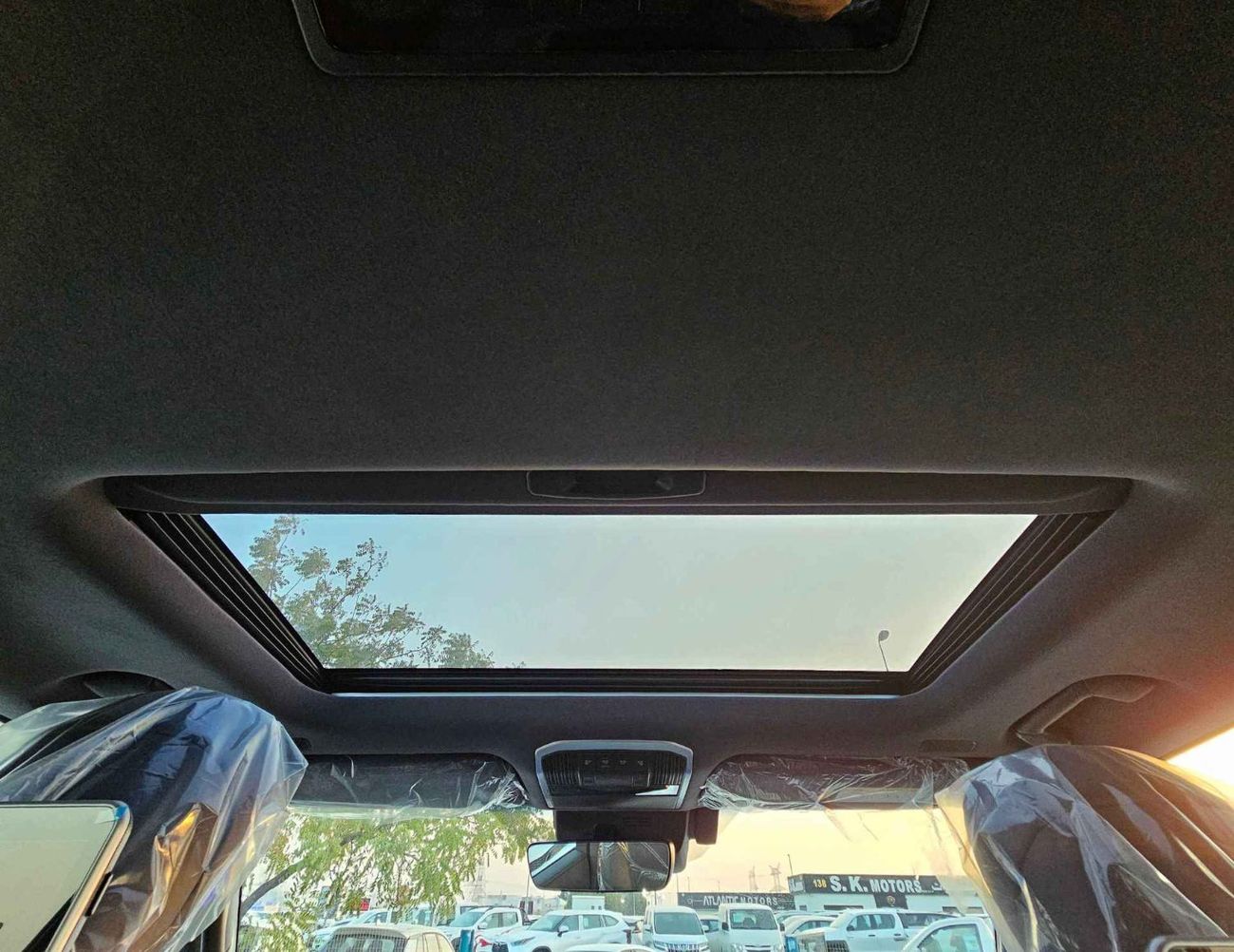 Toyota Land Cruiser VX TWIN TURBO / 3.5L V6 PETROL/ FRONT & REAR CAMERA / BIG DVD / FULL OPTION (CODE # VX)