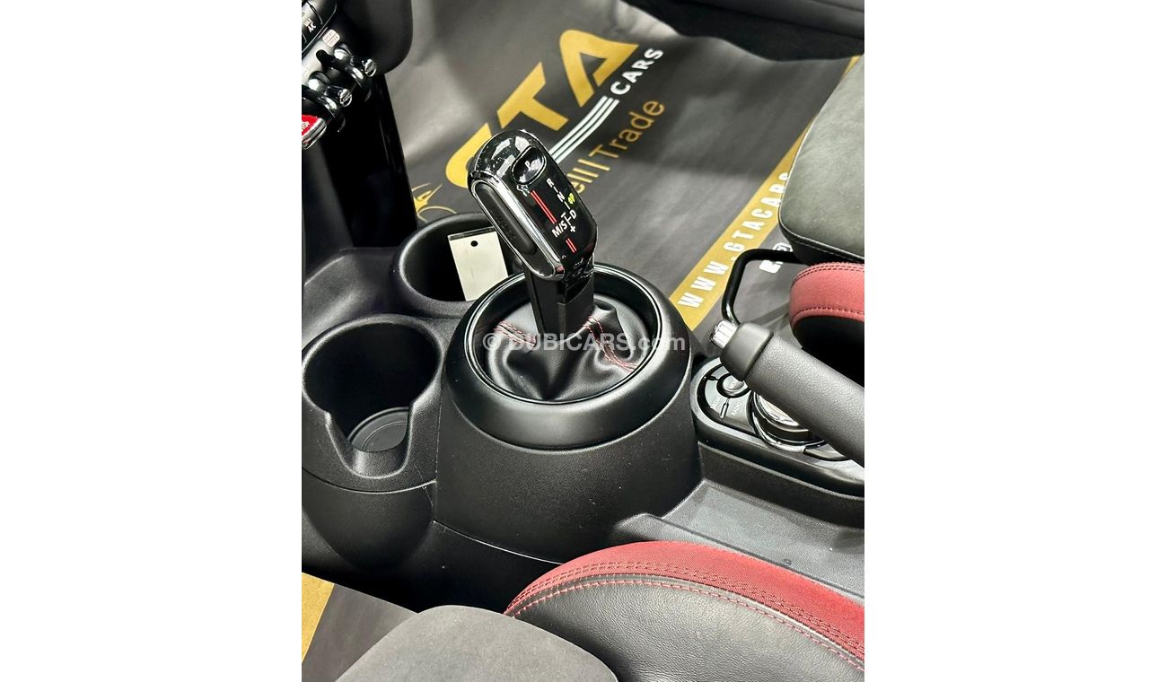 Mini John Cooper Works 2018 Mini Cooper JCW, Service History, Warranty, Low kms, GCC Specs