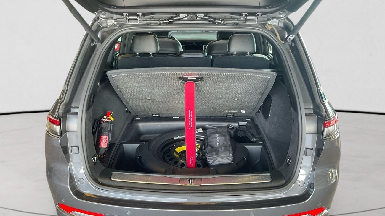 جيب جراند شيروكي 3.6 OVERLAND 2 ROW 4WD AUTO | شامل الضمان | 0 ﺪﻔﻋﺓ ﺃﻮﻟﻯ