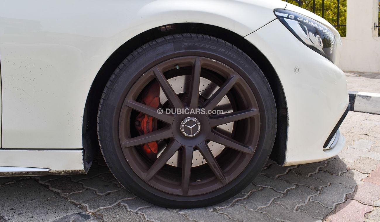 Mercedes-Benz S 63 AMG Coupe 4Matic