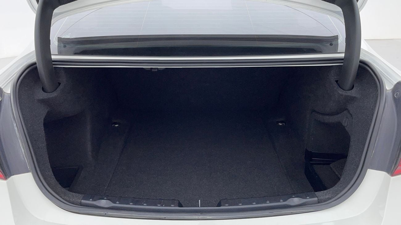 BMW 320i EXECUTIVE 2 | Zero Down Payment | Free Home Test Drive