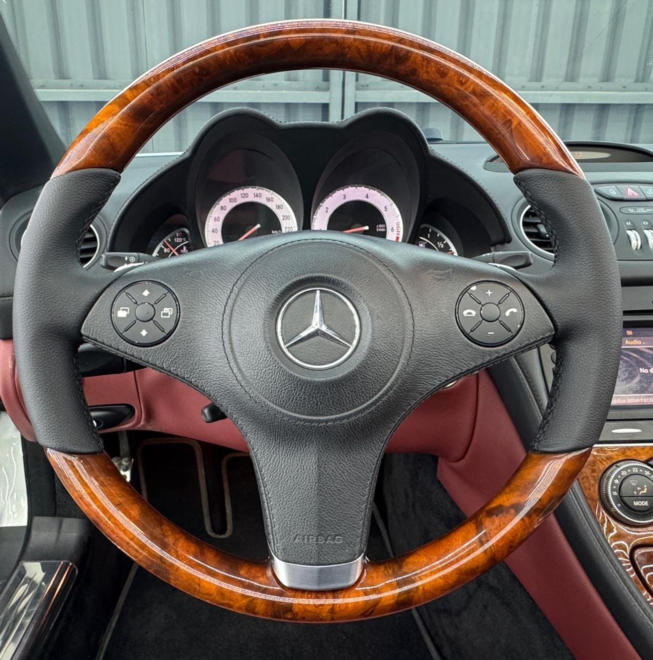 Mercedes-Benz SL 280 3.0 L,Excellent