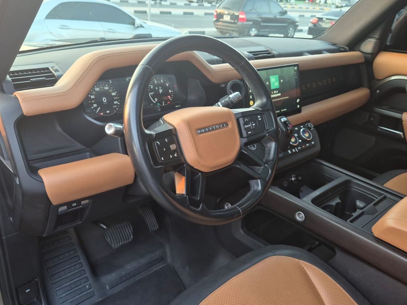 Land Rover Defender P400 110 SE 3.0L (5 Seater)