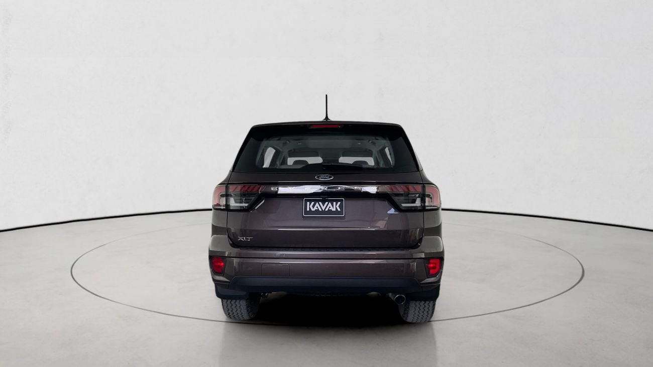 فورد ايفرست XLT | شامل الضمان | 0 ﺪﻔﻋﺓ ﺃﻮﻟﻯ