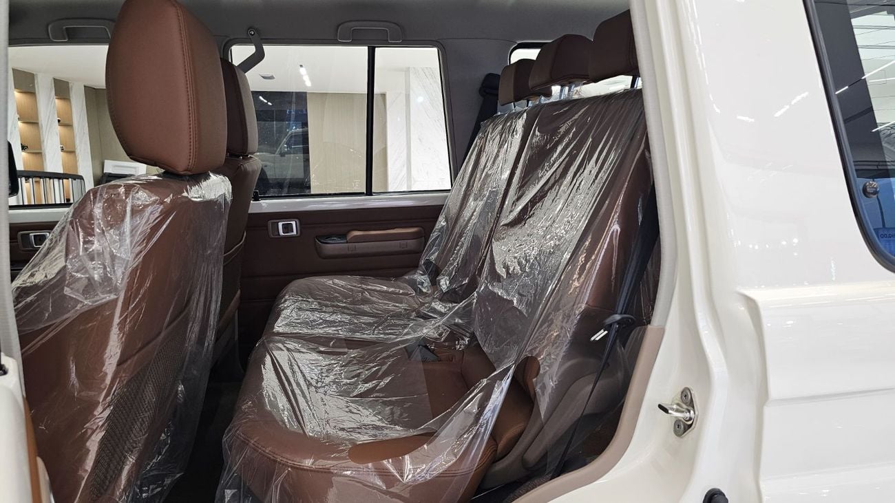 Toyota Land Cruiser 70 HT VXR