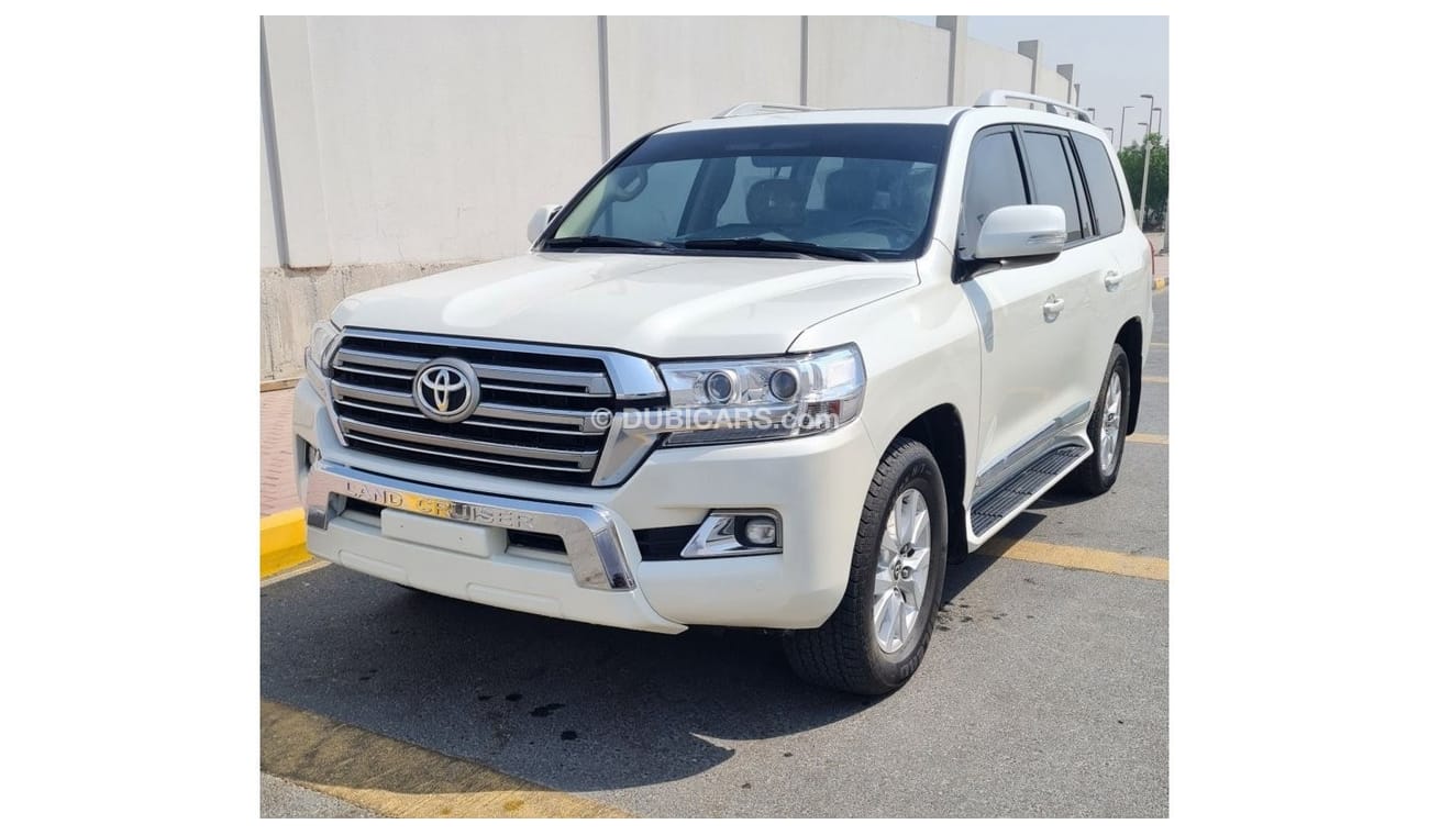 Toyota Land Cruiser GXR