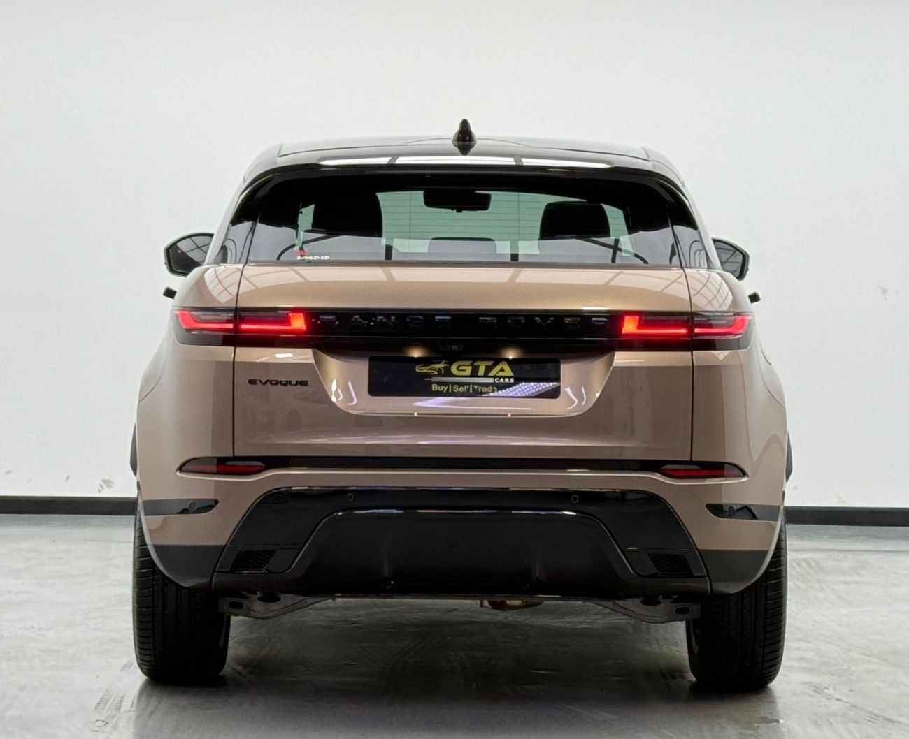 لاند روفر رانج روفر إيفوك Dynamic SE P200 2.0L 2024 Range Rover Evoque P200 Dynamic SE, 2029 RR Warranty + Service Pack, Very