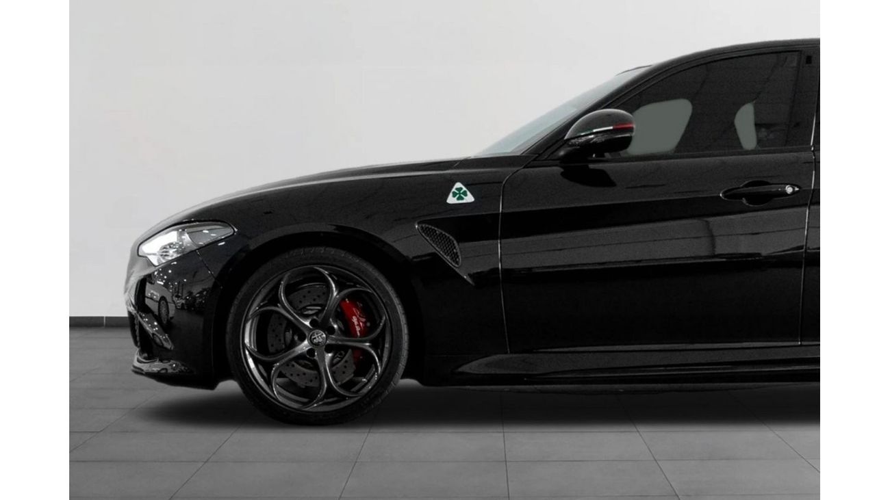 ألفا روميو جوليا 2023 Alfa Romeo Giulia Quadrifoglio / Highest option available / 5 Year Alfa Romeo Warranty & Servic