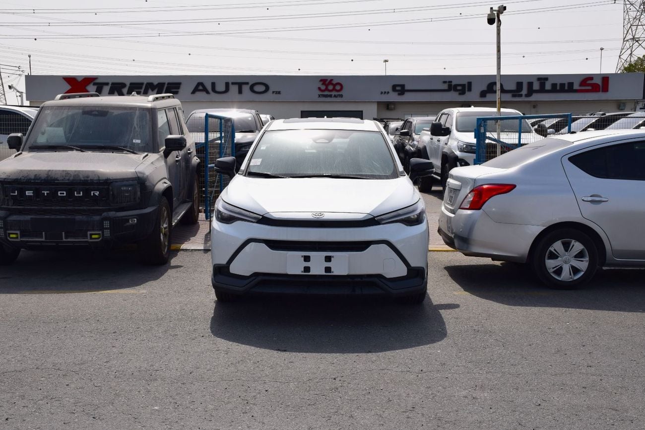 تويوتا فرونتلاندر Leading Trim | 2.0L Hybrid | 4 Cylinder