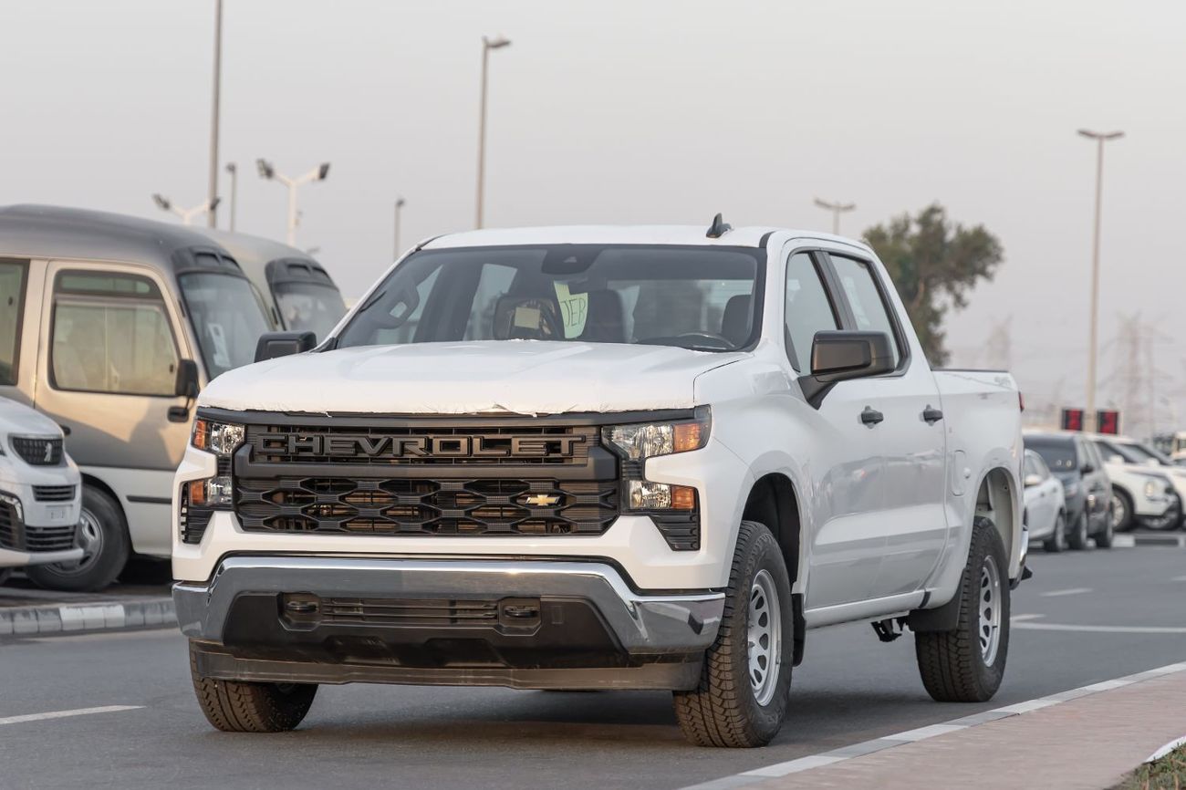 Chevrolet Silverado CHEVROLET SILVERADO | V8 5.3L | 4WD | GCC | 2025  (Export)