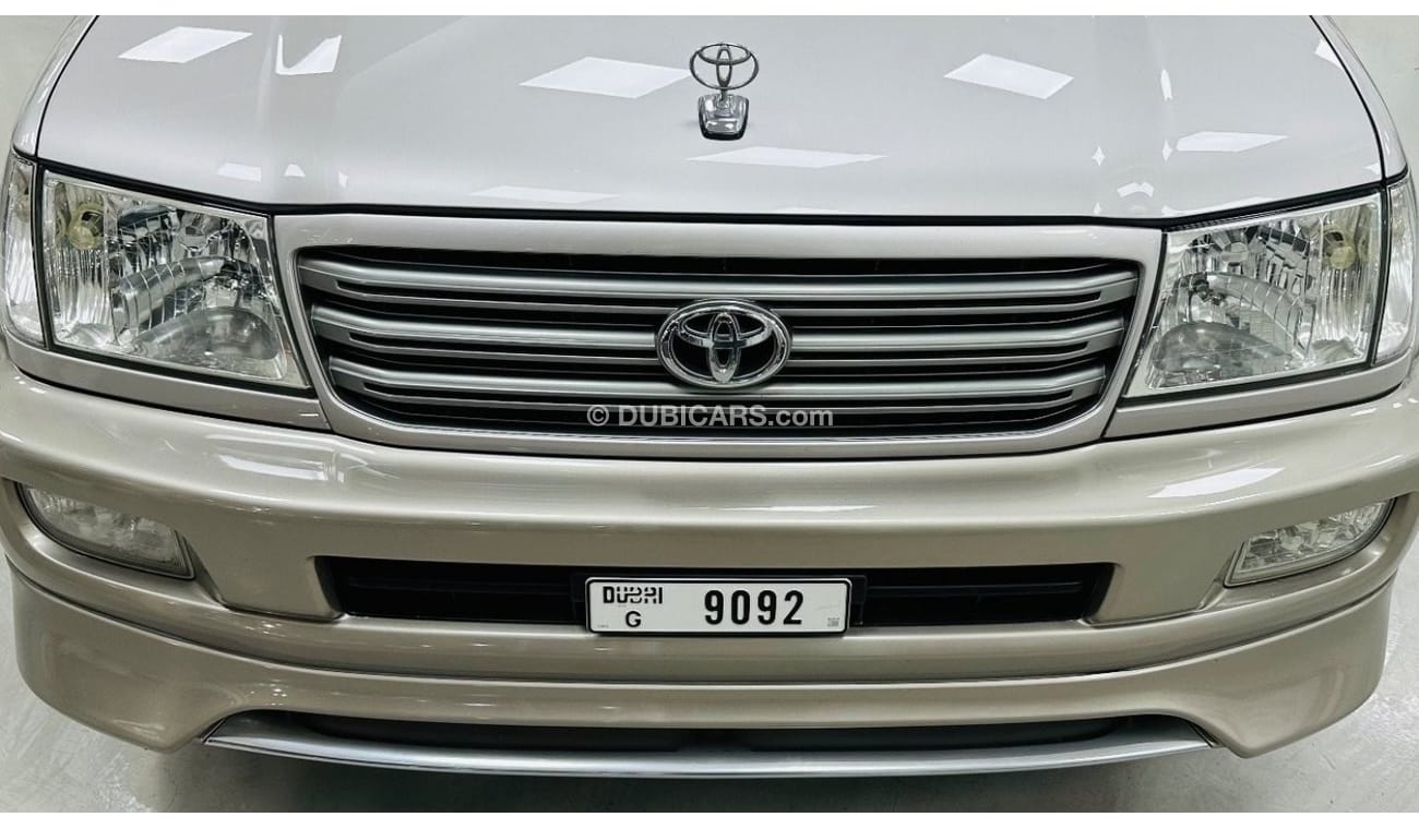 تويوتا لاند كروزر GCC .. GXR .. V6 .. Perfect Condition ..