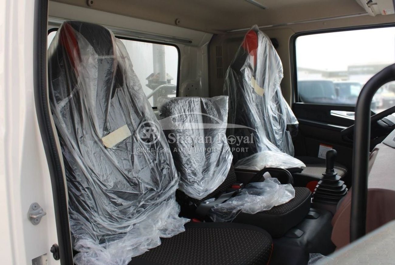 Hino 500 LHD FD 1024 TRUCK DRY BOX 7 TON EURO 4 2023MY