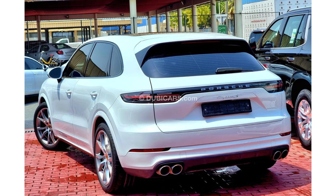 Porsche Cayenne V6 2018 GCC