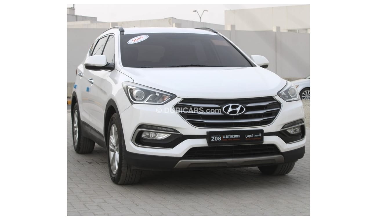 هيونداي سانتا في هيونداى سنتافي 2017 ابيض وارد كوريا بحالة ممتازة بدون حوادث