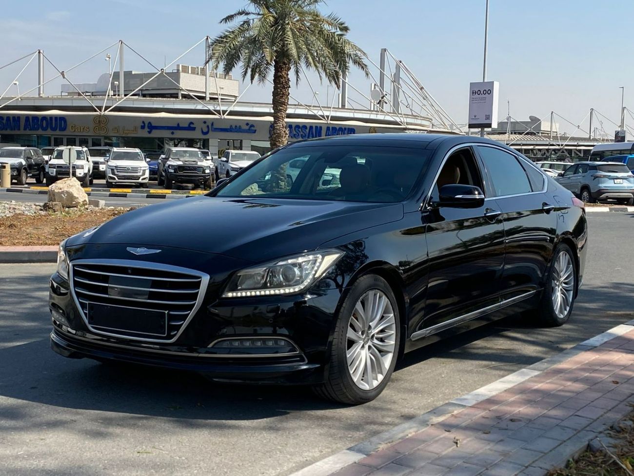 Hyundai Genesis Std 5.0L
