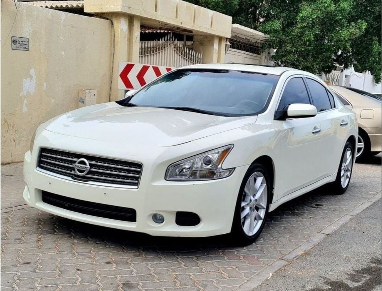 Nissan Maxima SV 3.5L