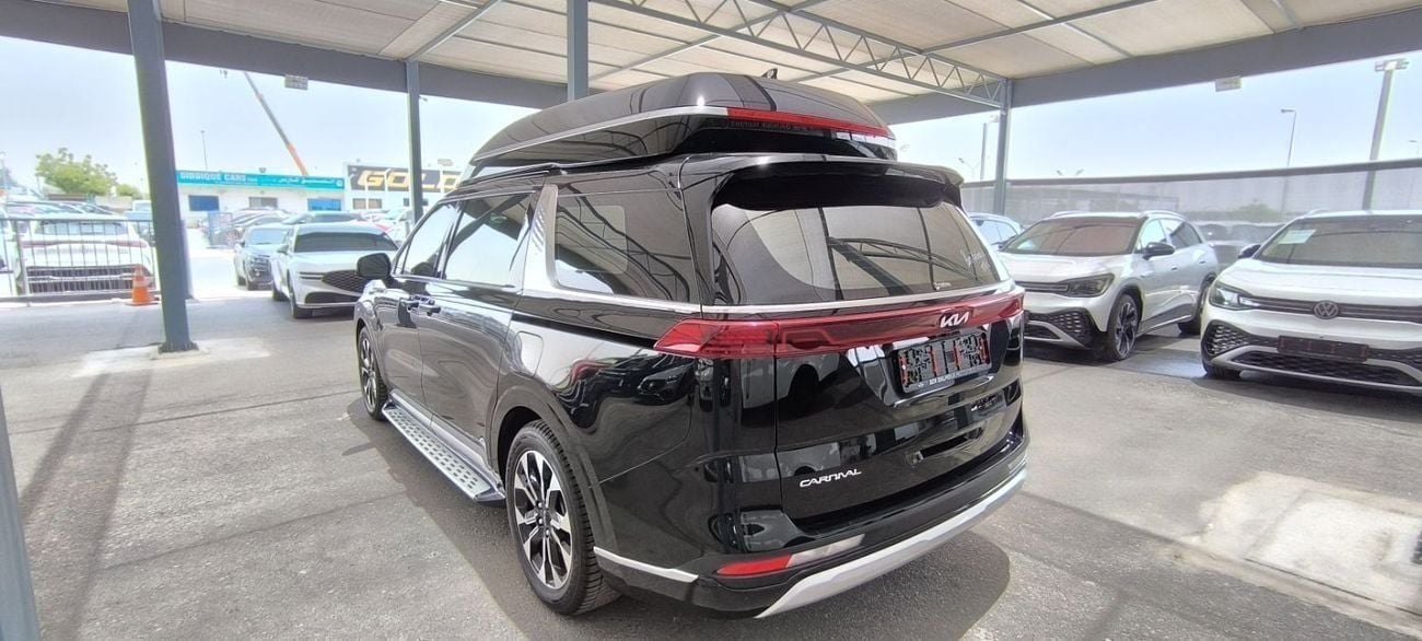 Kia Carnival KIA CARNIVAL HI LIMOUSINE