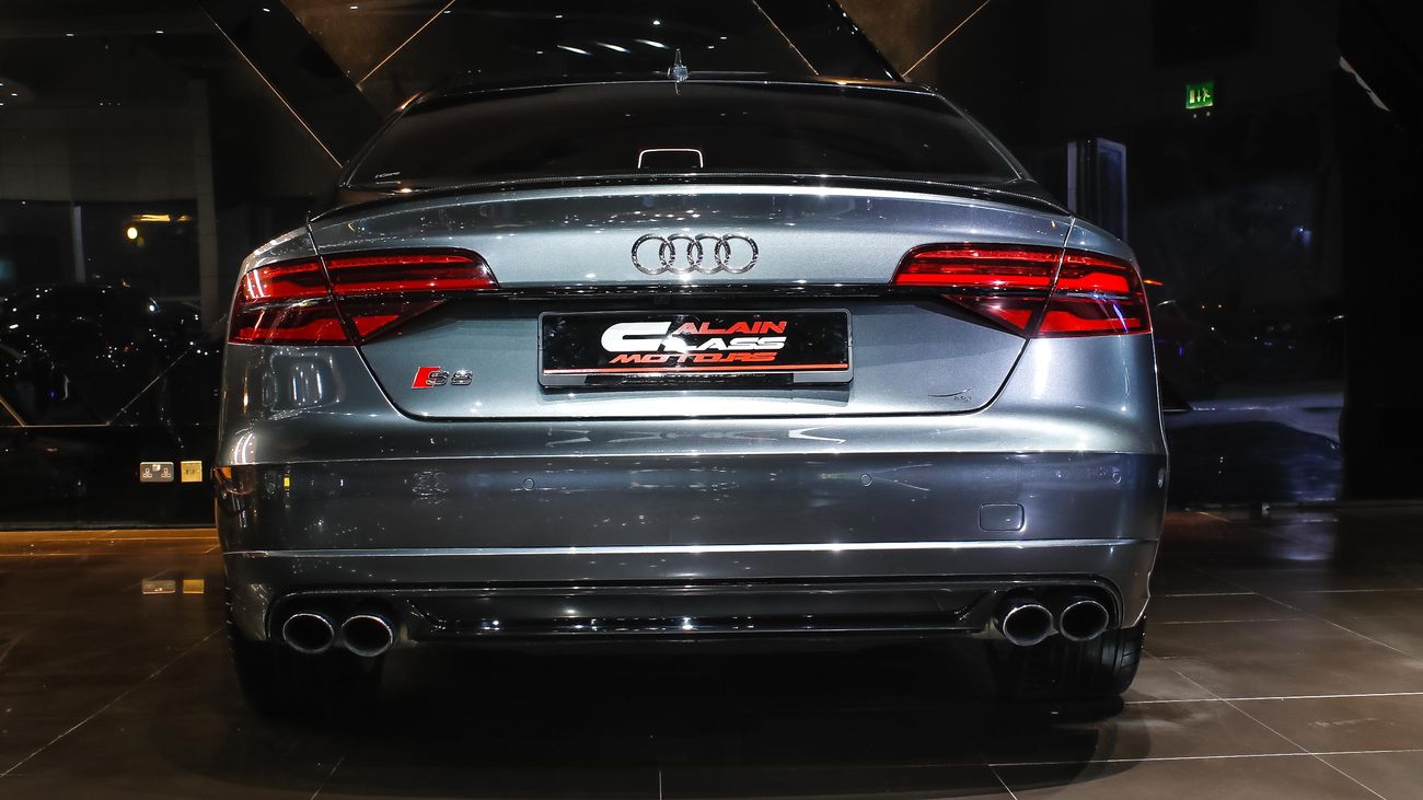 Audi S8 Plus - Under Warranty & Service Contract
