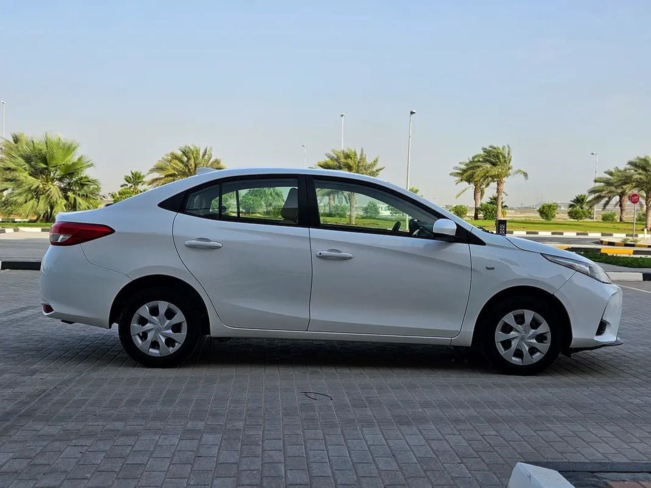 تويوتا يارس SE GCC Specs - Premium Condition With Low KM Avalible Also Available On Bank