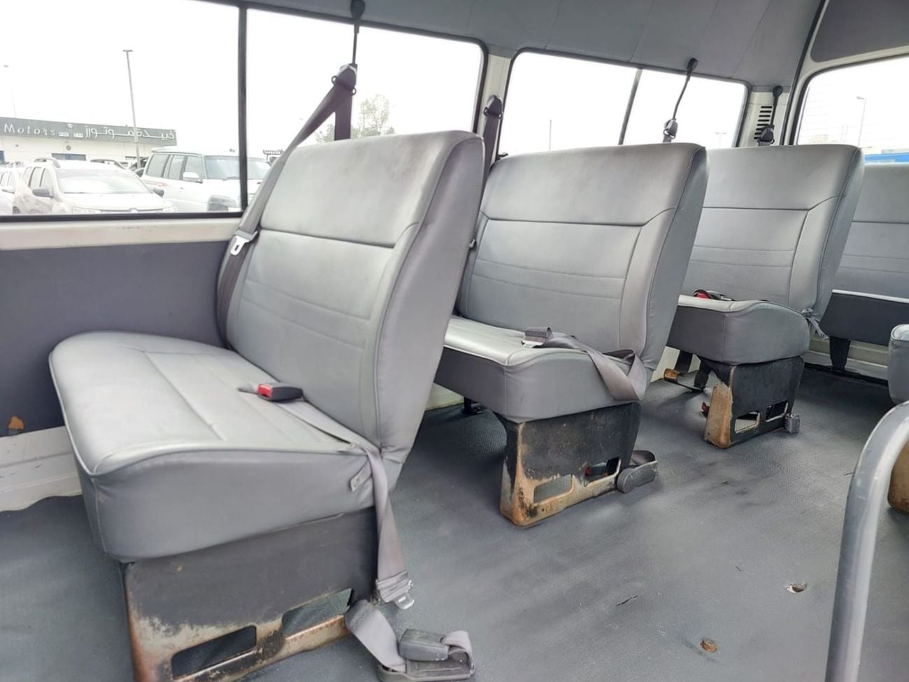 تويوتا هاياس TOYOTA HIACE VAN RHD 2000 MODEL 2.4 L PETROL MANUAL(PM02940)