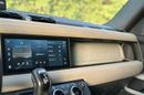 Land Rover Defender  ( Amazing Condition )