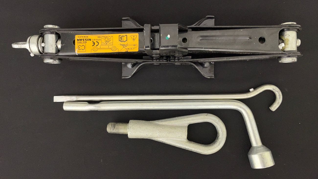 Nissan Micra SV 1.5 | Zero Down Payment | Home Test Drive