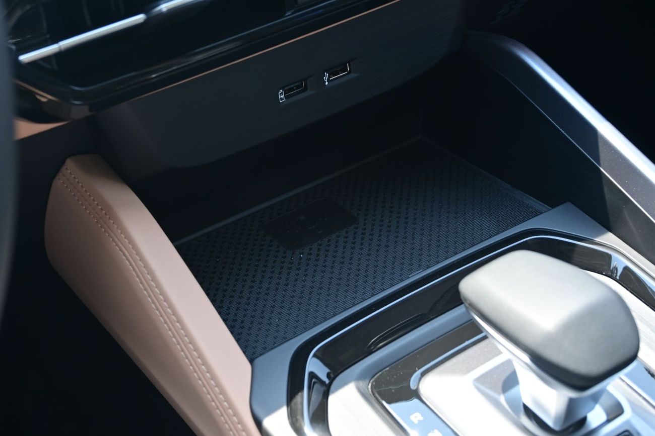 Livan X6 Pro LIVAN X6Pro 1.5L Turbo Petrol, Model 2024, Color White